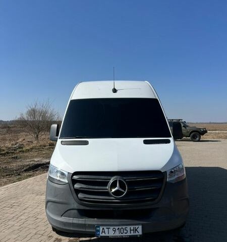 Белый Мерседес Sprinter, объемом двигателя 2.14 л и пробегом 152 тыс. км за 23700 $, фото 1 на Automoto.ua