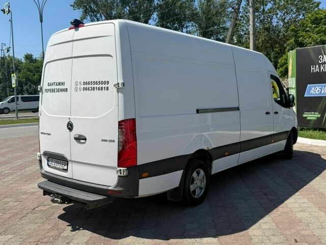Белый Мерседес Sprinter, объемом двигателя 2.14 л и пробегом 745 тыс. км за 24500 $, фото 1 на Automoto.ua