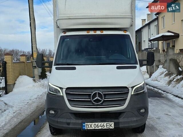 Белый Мерседес Sprinter, объемом двигателя 2.99 л и пробегом 259 тыс. км за 29900 $, фото 1 на Automoto.ua