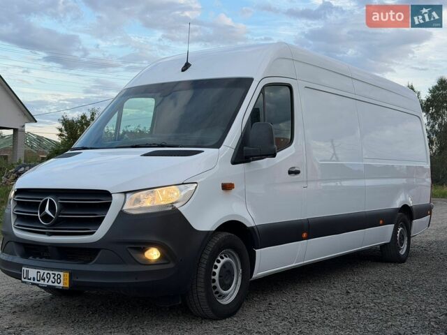 Білий Мерседес Sprinter, об'ємом двигуна 2.2 л та пробігом 236 тис. км за 19999 $, фото 1 на Automoto.ua