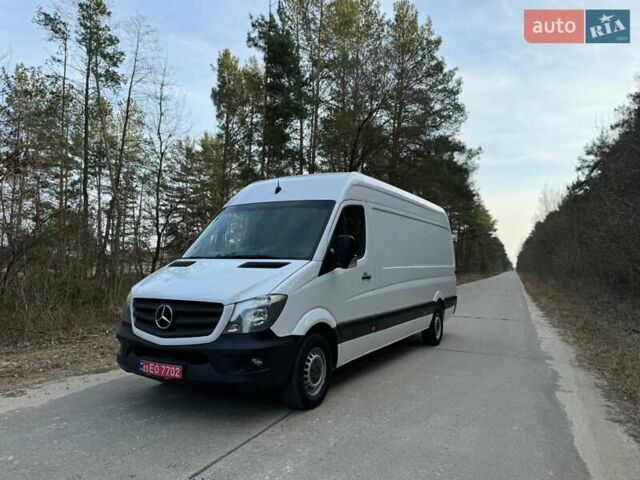 Белый Мерседес Sprinter, объемом двигателя 2.2 л и пробегом 309 тыс. км за 19800 $, фото 1 на Automoto.ua