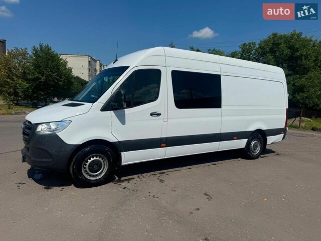Белый Мерседес Sprinter, объемом двигателя 2.14 л и пробегом 275 тыс. км за 23200 $, фото 1 на Automoto.ua