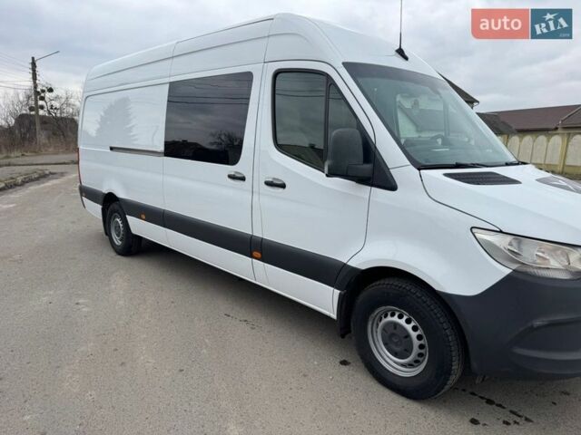 Белый Мерседес Sprinter, объемом двигателя 2.14 л и пробегом 228 тыс. км за 25500 $, фото 1 на Automoto.ua