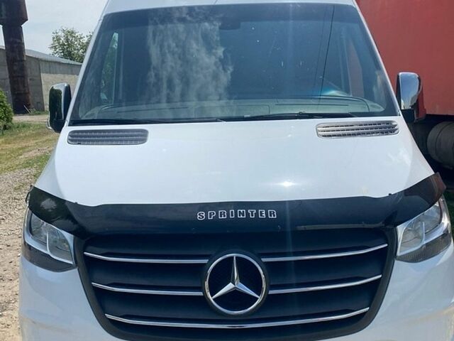 Білий Мерседес Sprinter, об'ємом двигуна 2.14 л та пробігом 400 тис. км за 25000 $, фото 1 на Automoto.ua