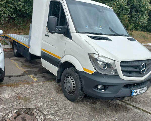 Белый Мерседес Sprinter, объемом двигателя 3.2 л и пробегом 290 тыс. км за 34000 $, фото 1 на Automoto.ua