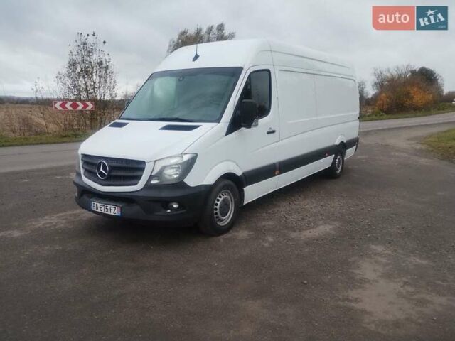 Белый Мерседес Sprinter, объемом двигателя 2.2 л и пробегом 262 тыс. км за 20700 $, фото 1 на Automoto.ua
