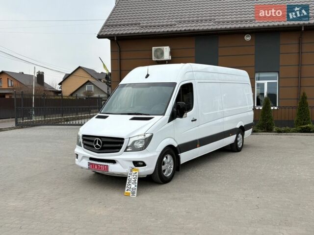Белый Мерседес Sprinter, объемом двигателя 3 л и пробегом 224 тыс. км за 36500 $, фото 1 на Automoto.ua