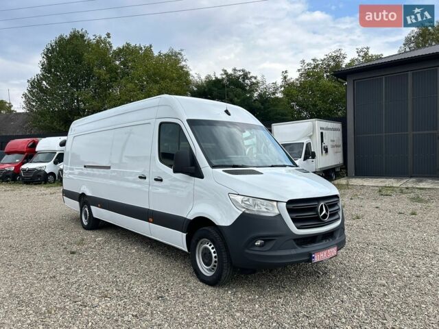 Білий Мерседес Sprinter, об'ємом двигуна 2.2 л та пробігом 190 тис. км за 21680 $, фото 1 на Automoto.ua