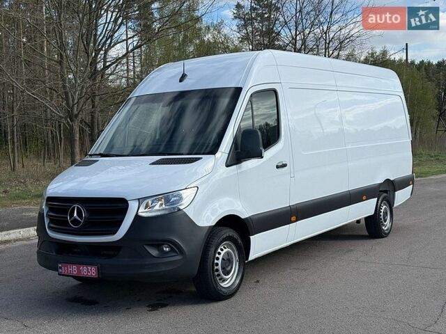 Белый Мерседес Sprinter, объемом двигателя 2.2 л и пробегом 311 тыс. км за 21500 $, фото 1 на Automoto.ua
