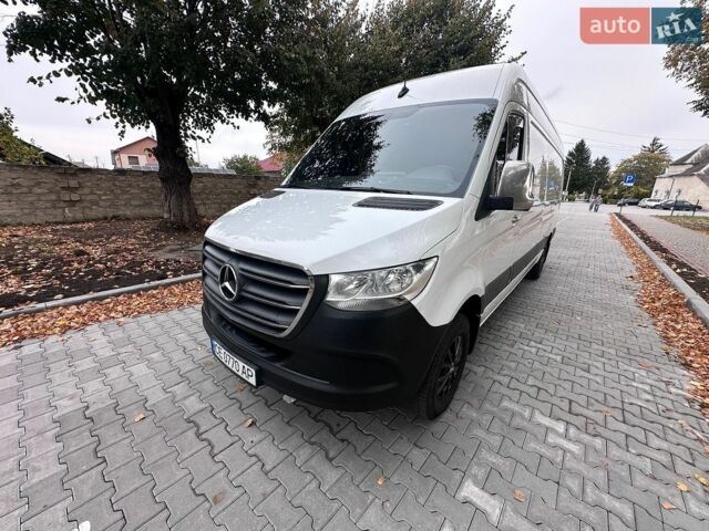 Белый Мерседес Sprinter, объемом двигателя 0 л и пробегом 354 тыс. км за 18999 $, фото 1 на Automoto.ua