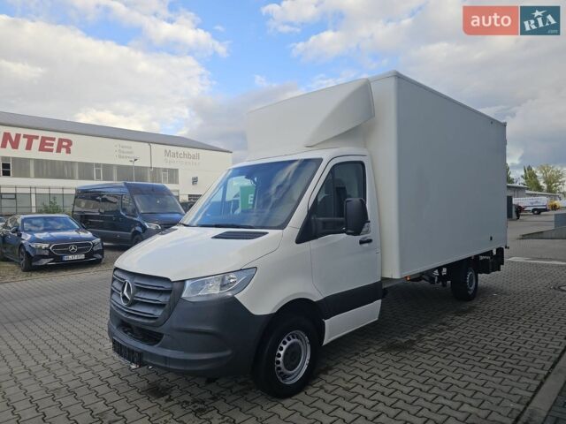 Белый Мерседес Sprinter, объемом двигателя 2.2 л и пробегом 165 тыс. км за 23500 $, фото 1 на Automoto.ua