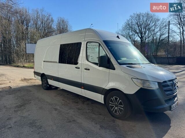 Білий Мерседес Sprinter, об'ємом двигуна 2.99 л та пробігом 372 тис. км за 35971 $, фото 1 на Automoto.ua