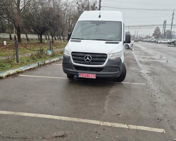 Білий Мерседес Sprinter, об'ємом двигуна 2.2 л та пробігом 186 тис. км за 30900 $, фото 1 на Automoto.ua