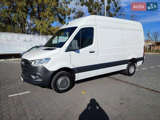 Белый Мерседес Sprinter, объемом двигателя 2.2 л и пробегом 273 тыс. км за 27800 $, фото 1 на Automoto.ua