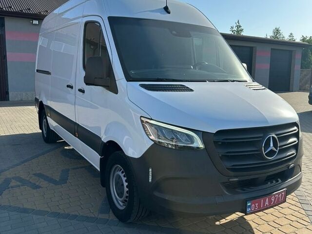 Белый Мерседес Sprinter, объемом двигателя 2.99 л и пробегом 421 тыс. км за 27500 $, фото 1 на Automoto.ua