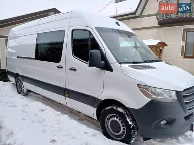 Белый Мерседес Sprinter, объемом двигателя 2.2 л и пробегом 299 тыс. км за 24999 $, фото 1 на Automoto.ua