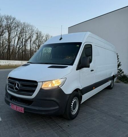 Білий Мерседес Sprinter, об'ємом двигуна 2.14 л та пробігом 316 тис. км за 24034 $, фото 1 на Automoto.ua