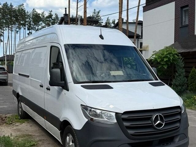 Белый Мерседес Sprinter, объемом двигателя 2.2 л и пробегом 360 тыс. км за 27500 $, фото 1 на Automoto.ua