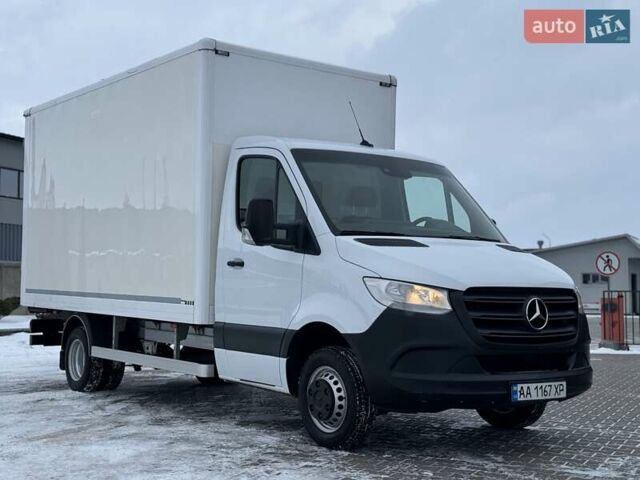 Белый Мерседес Sprinter, объемом двигателя 2.2 л и пробегом 260 тыс. км за 33000 $, фото 1 на Automoto.ua