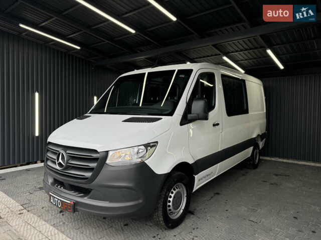 Белый Мерседес Sprinter, объемом двигателя 2.14 л и пробегом 85 тыс. км за 26500 $, фото 1 на Automoto.ua