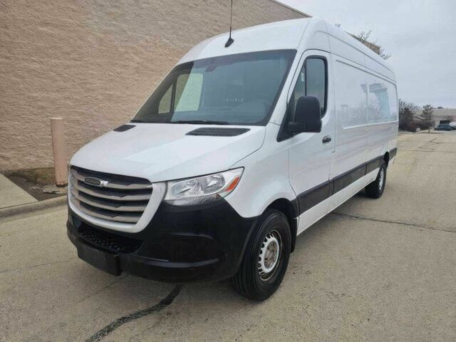 Білий Мерседес Sprinter, об'ємом двигуна 3 л та пробігом 31 тис. км за 11000 $, фото 1 на Automoto.ua