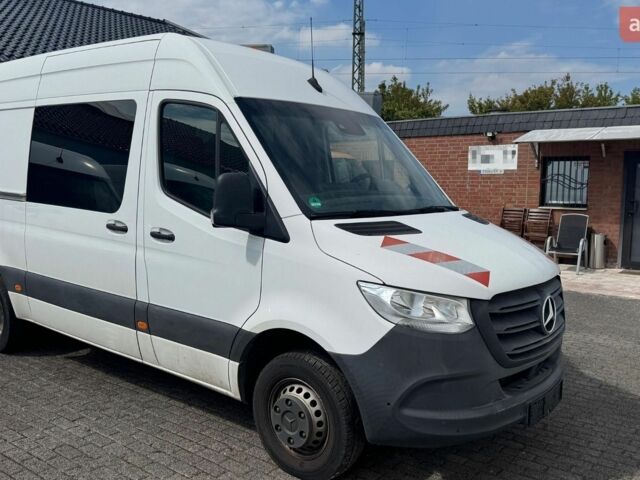 Белый Мерседес Sprinter, объемом двигателя 2.2 л и пробегом 64 тыс. км за 39500 $, фото 1 на Automoto.ua