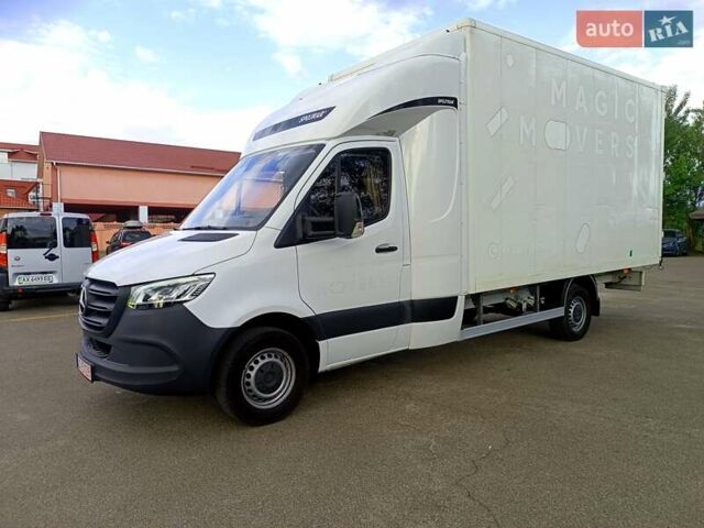 Белый Мерседес Sprinter, объемом двигателя 3 л и пробегом 363 тыс. км за 28900 $, фото 1 на Automoto.ua
