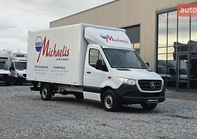 Белый Мерседес Sprinter, объемом двигателя 2.2 л и пробегом 126 тыс. км за 26800 $, фото 1 на Automoto.ua