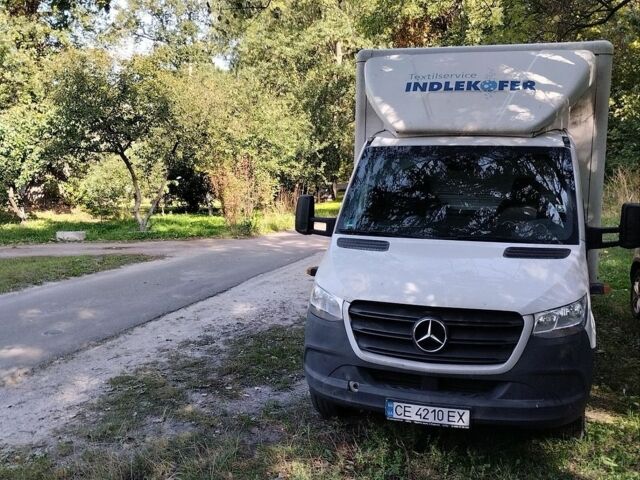 Белый Мерседес Sprinter, объемом двигателя 2.14 л и пробегом 305 тыс. км за 25700 $, фото 1 на Automoto.ua