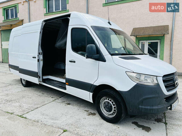 Белый Мерседес Sprinter, объемом двигателя 2.14 л и пробегом 580 тыс. км за 27500 $, фото 1 на Automoto.ua