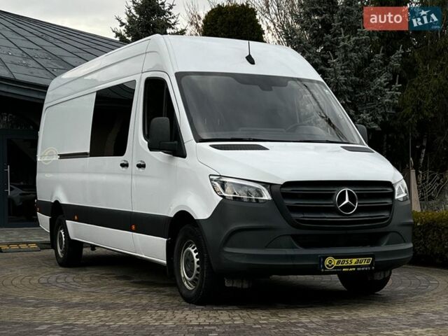 Білий Мерседес Sprinter, об'ємом двигуна 2.14 л та пробігом 59 тис. км за 38700 $, фото 1 на Automoto.ua