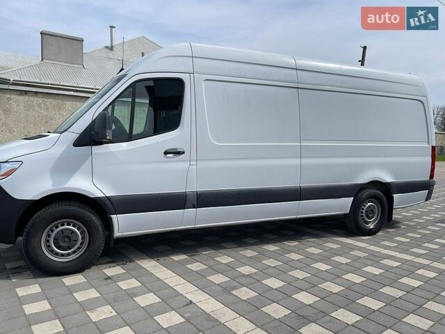 Белый Мерседес Sprinter, объемом двигателя 2.2 л и пробегом 278 тыс. км за 26500 $, фото 1 на Automoto.ua