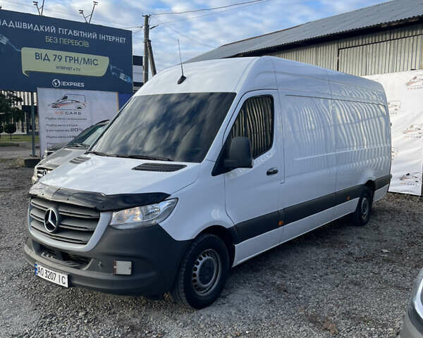 Білий Мерседес Sprinter, об'ємом двигуна 2.2 л та пробігом 302 тис. км за 26500 $, фото 1 на Automoto.ua