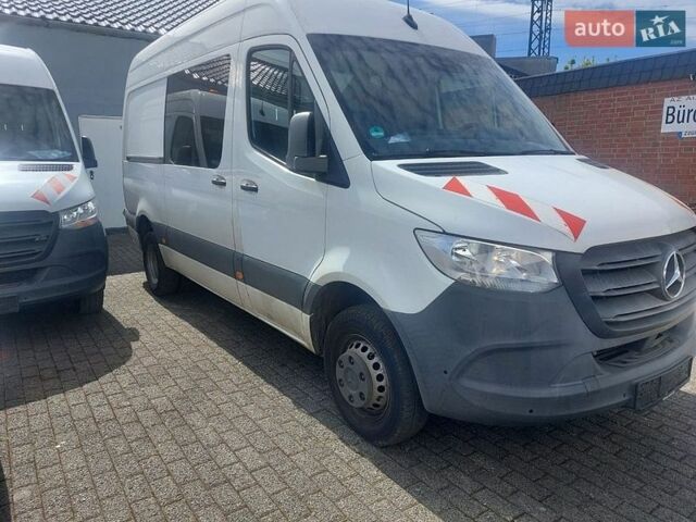 Белый Мерседес Sprinter, объемом двигателя 2.2 л и пробегом 101 тыс. км за 35500 $, фото 1 на Automoto.ua