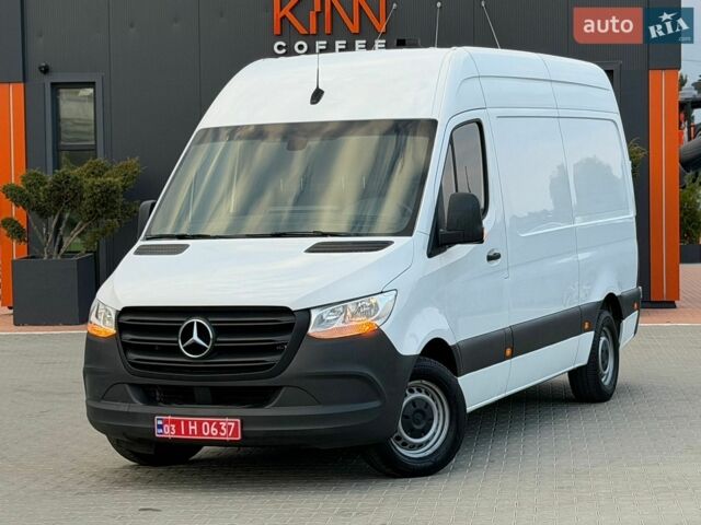 Белый Мерседес Sprinter, объемом двигателя 2 л и пробегом 282 тыс. км за 23700 $, фото 1 на Automoto.ua