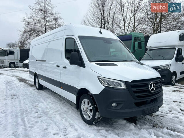 Белый Мерседес Sprinter, объемом двигателя 2 л и пробегом 140 тыс. км за 28999 $, фото 1 на Automoto.ua