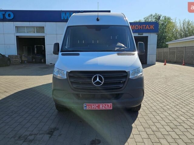 Белый Мерседес Sprinter, объемом двигателя 1.95 л и пробегом 194 тыс. км за 26800 $, фото 1 на Automoto.ua