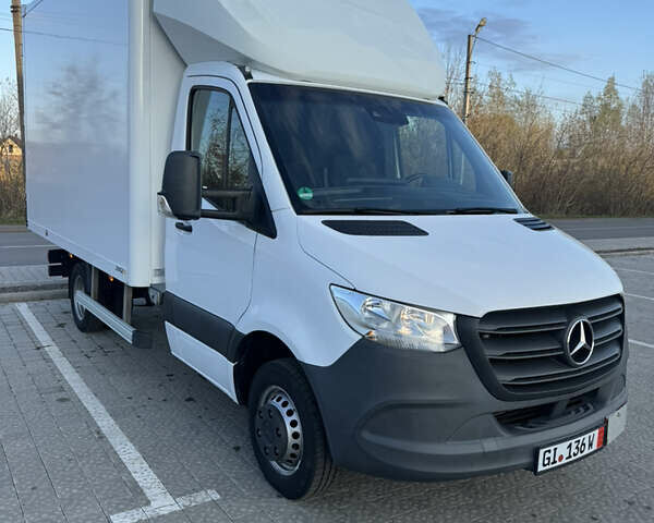 Белый Мерседес Sprinter, объемом двигателя 3 л и пробегом 158 тыс. км за 47500 $, фото 1 на Automoto.ua