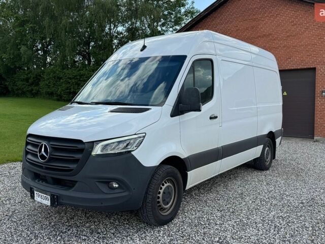 Білий Мерседес Sprinter, об'ємом двигуна 2 л та пробігом 250 тис. км за 26999 $, фото 1 на Automoto.ua