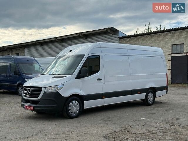 Белый Мерседес Sprinter, объемом двигателя 2.2 л и пробегом 265 тыс. км за 27900 $, фото 1 на Automoto.ua