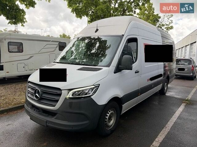 Белый Мерседес Sprinter, объемом двигателя 1.95 л и пробегом 241 тыс. км за 30900 $, фото 1 на Automoto.ua