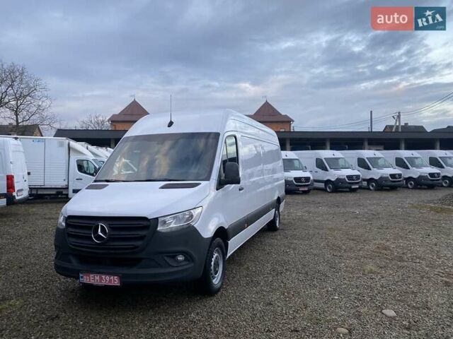 Білий Мерседес Sprinter, об'ємом двигуна 2.2 л та пробігом 184 тис. км за 22600 $, фото 1 на Automoto.ua
