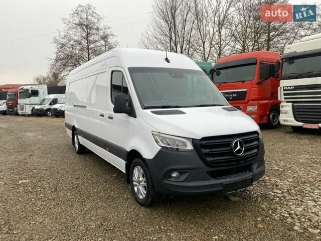 Белый Мерседес Sprinter, объемом двигателя 2 л и пробегом 140 тыс. км за 28999 $, фото 1 на Automoto.ua