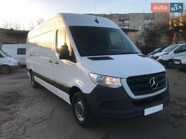 Белый Мерседес Sprinter, объемом двигателя 0 л и пробегом 248 тыс. км за 25500 $, фото 1 на Automoto.ua