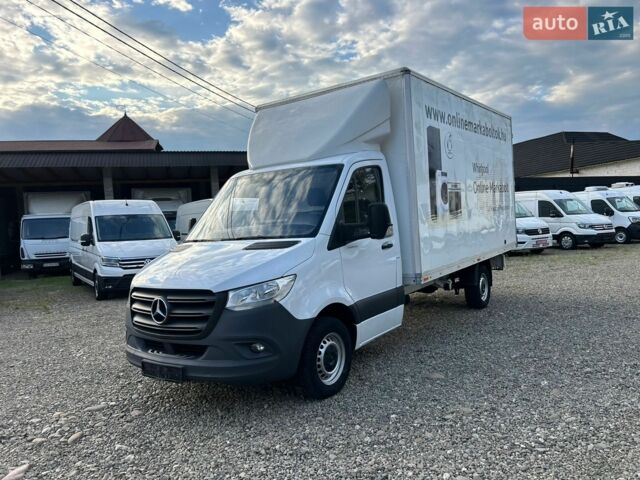 Белый Мерседес Sprinter, объемом двигателя 2.2 л и пробегом 278 тыс. км за 23999 $, фото 1 на Automoto.ua