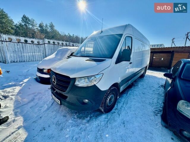 Білий Мерседес Sprinter, об'ємом двигуна 1.95 л та пробігом 190 тис. км за 18999 $, фото 1 на Automoto.ua