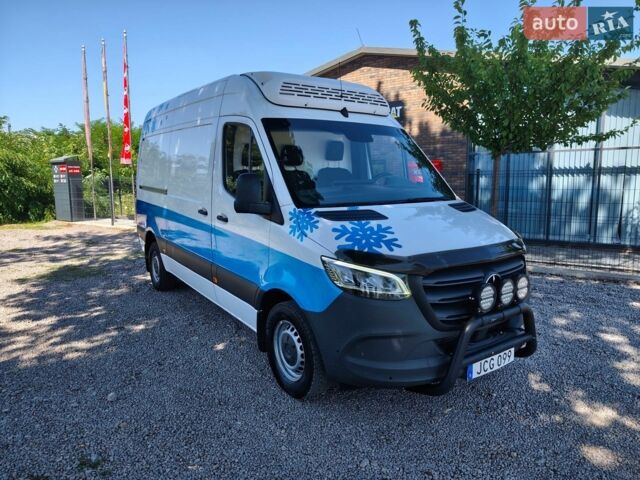 Білий Мерседес Sprinter, об'ємом двигуна 2 л та пробігом 240 тис. км за 32900 $, фото 1 на Automoto.ua