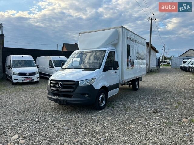 Белый Мерседес Sprinter, объемом двигателя 2.2 л и пробегом 286 тыс. км за 23450 $, фото 1 на Automoto.ua