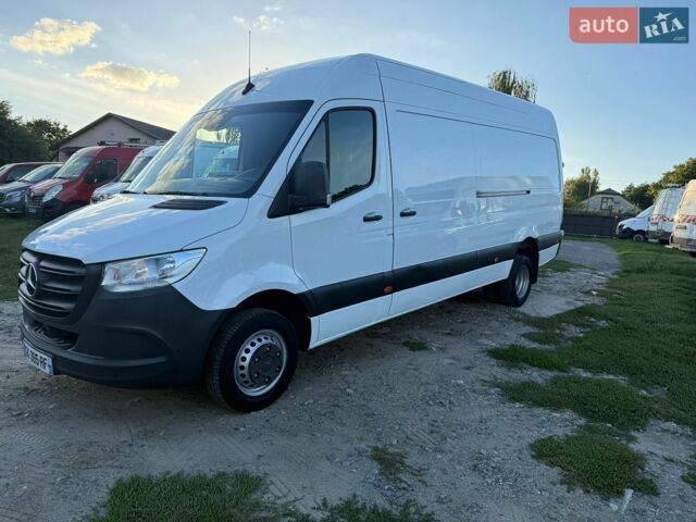 Білий Мерседес Sprinter, об'ємом двигуна 0 л та пробігом 250 тис. км за 37900 $, фото 1 на Automoto.ua