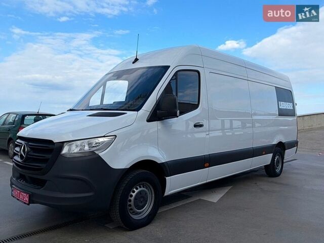 Белый Мерседес Sprinter, объемом двигателя 2 л и пробегом 240 тыс. км за 24999 $, фото 1 на Automoto.ua